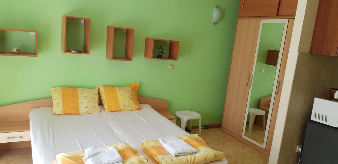 Elit 4 Apartments Солнечный берег Экстерьер фото