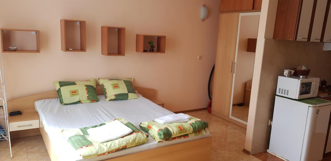 Elit 4 Apartments Солнечный берег Экстерьер фото