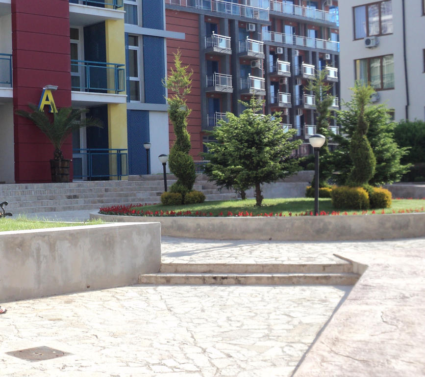 Elit 4 Apartments Солнечный берег Экстерьер фото